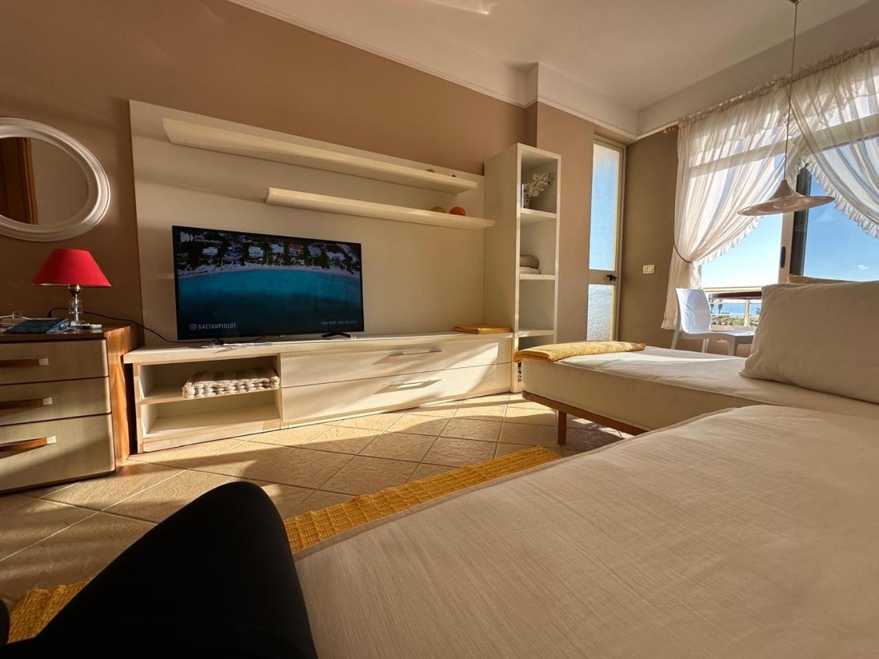 Beach View! Seaside Apartment Δυρράχιο Εξωτερικό φωτογραφία